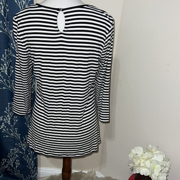 Vince Camuto Black White Stripe Asymmetrical Tunic Top 3/4 Sleeves Stretch sz M - Picture 4 of 9